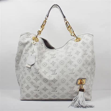 louis vuitton purses white|white louis vuitton coin purse.